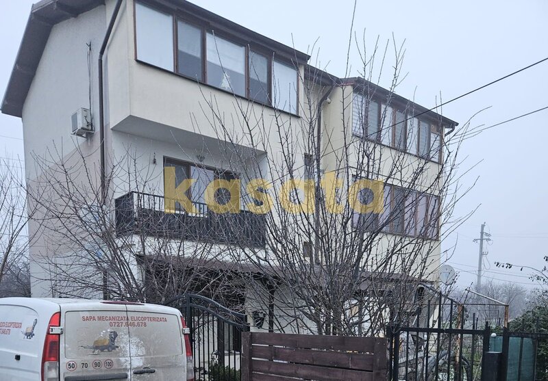 Bragadiru 2 camere et.1, curte proprie 70 mp, parcare